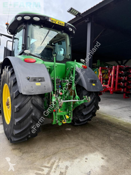 Lantbrukstraktor John Deere 7230R