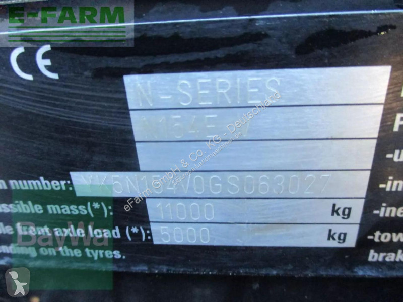 Landbrugstraktor Valtra  n154e v