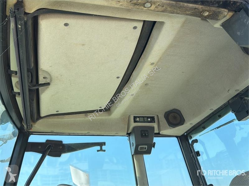 Tractor Claas Axos 340