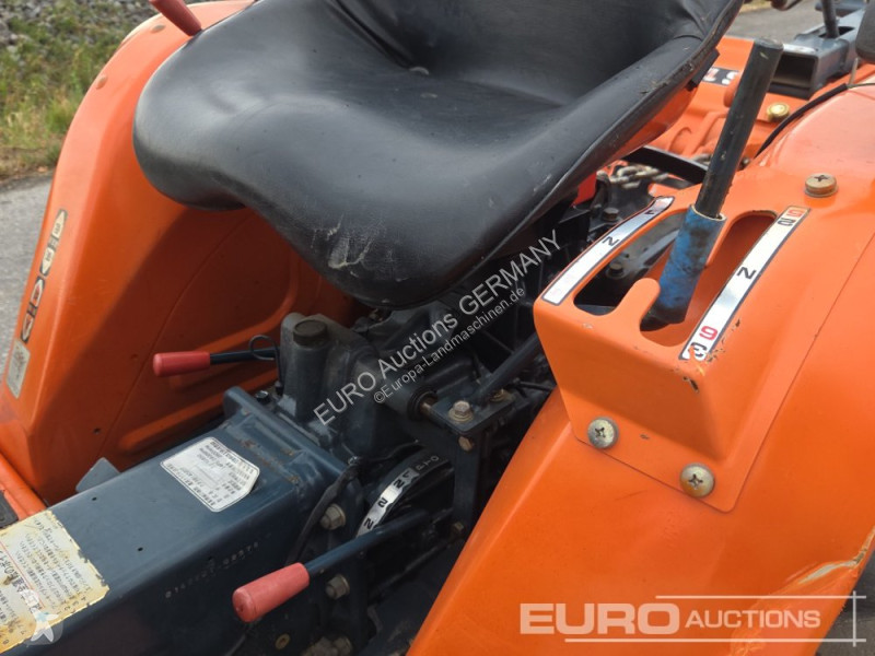 جرار زراعي Kubota B1402DT