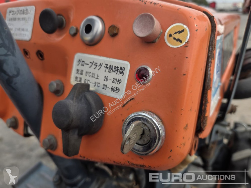 Tractor Kubota B5000