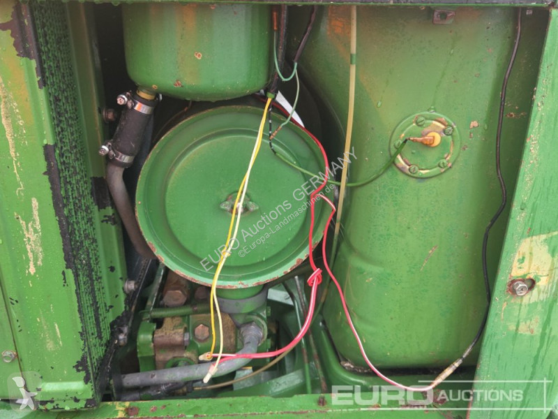 Сільськогосподарський трактор John Deere 3130