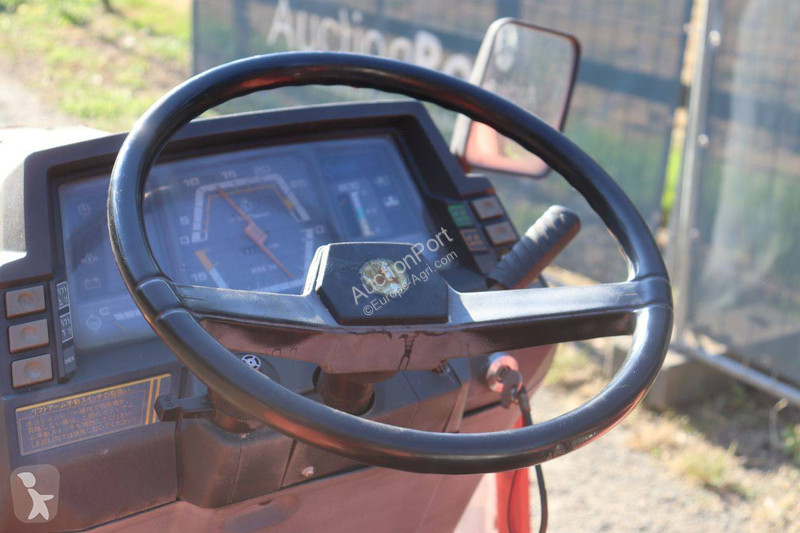 Tractor Mitsubishi MT26