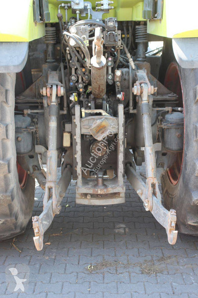 Tracteur agricole Claas Axion 930