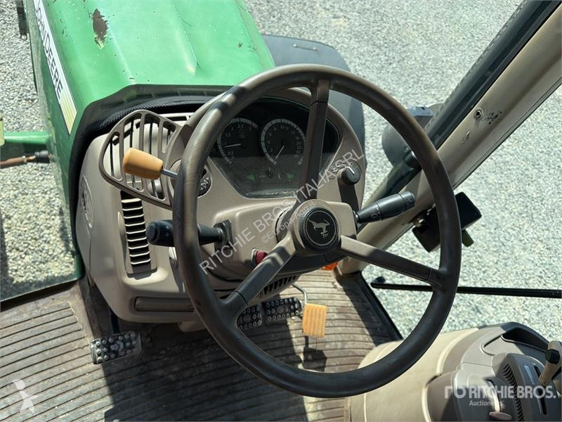 Tractor John Deere 6930 4WD Tractor