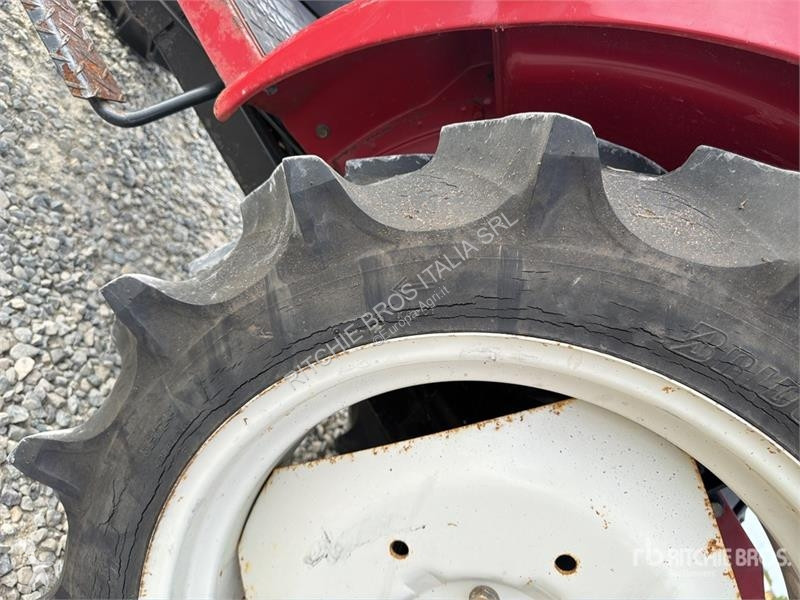 Tractor Mitsubishi MT 205 Mini 4WD Tractor