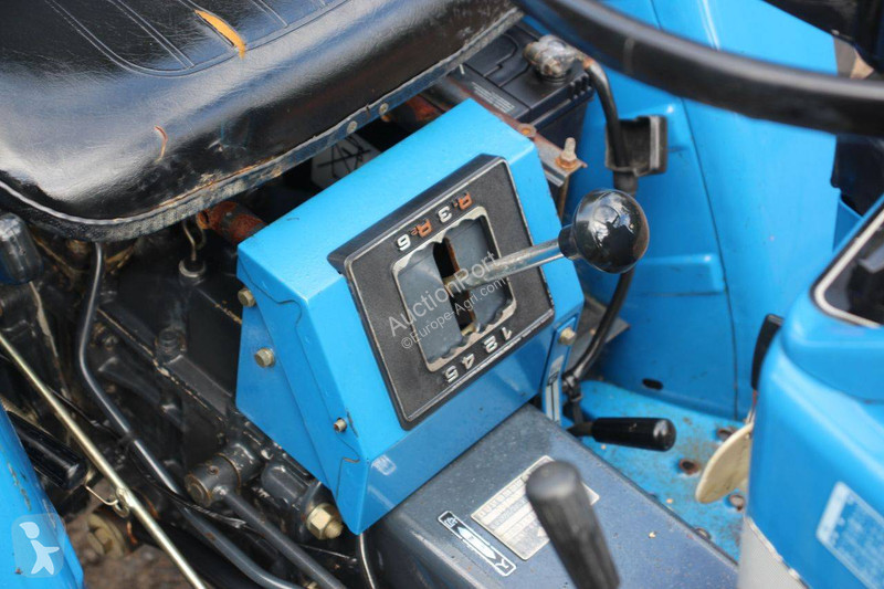 Iseki TU1600F tractor