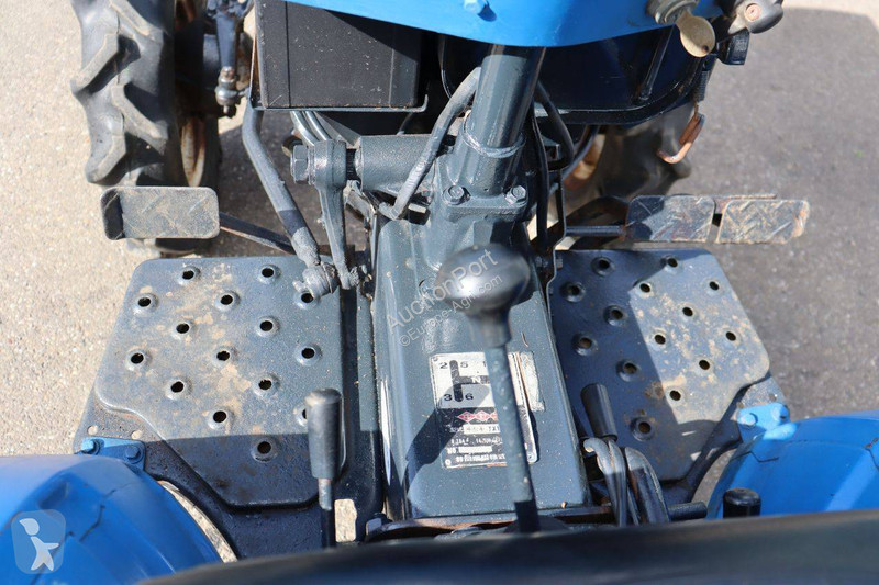 Tractor agrícola Iseki TX1500F
