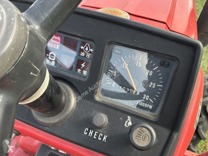Tractor Yanmar YM1802D