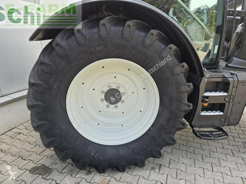 Tracteur agricole Valtra  n 175 active
