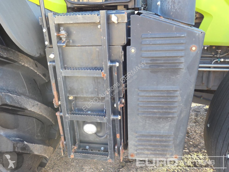 Tracteur agricole Claas Axion 830 CMATIC