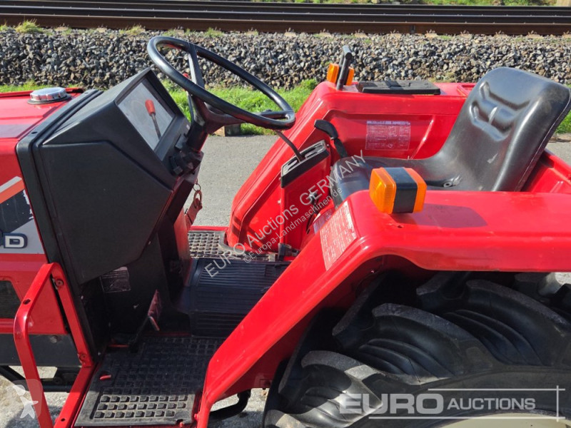 Tractor Yanmar F20D