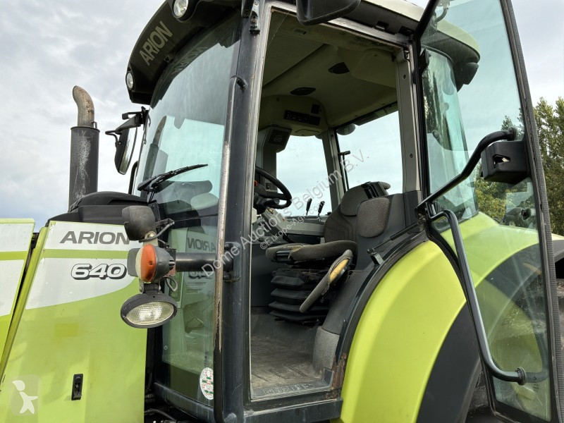Tracteur agricole Claas Arion 640 Cis