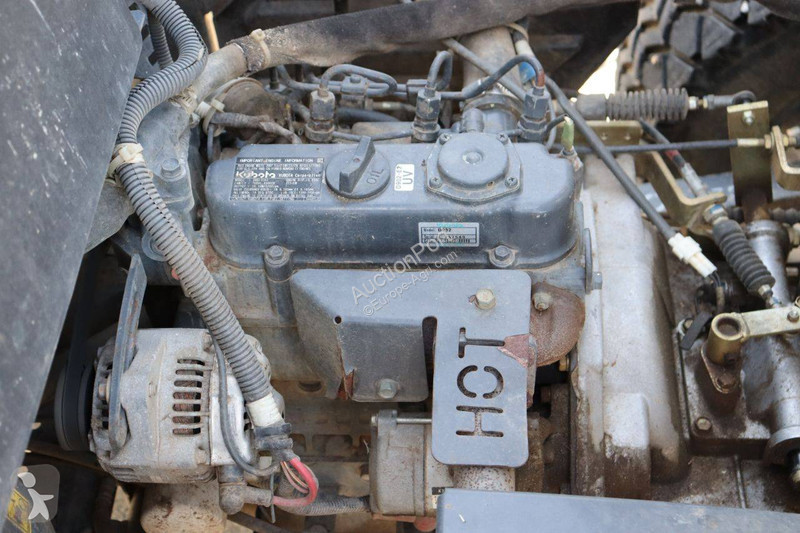 Zemědělský traktor Kubota RTV900