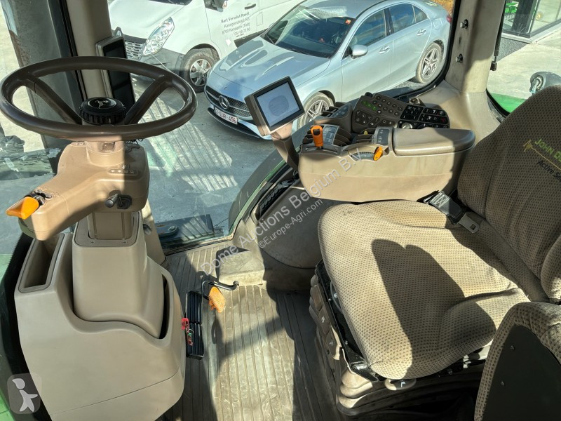 Zemědělský traktor John Deere 7280R