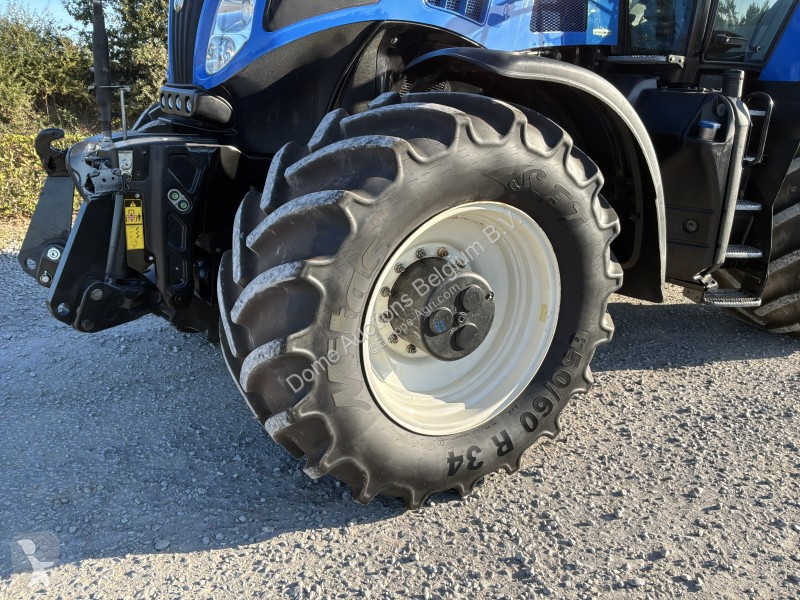 Zemědělský traktor New Holland T8.420