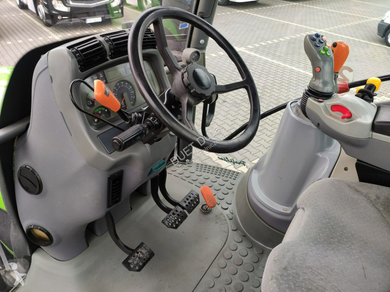 Tracteur agricole Deutz-Fahr Agrotron M620 4x4...