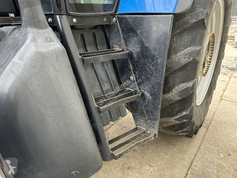 Tracteur agricole New Holland TVT 195 Dutch...