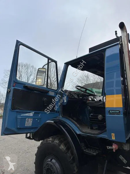 Camion Unimog U (425) Ferrari Kran 147.2A*Jib*...