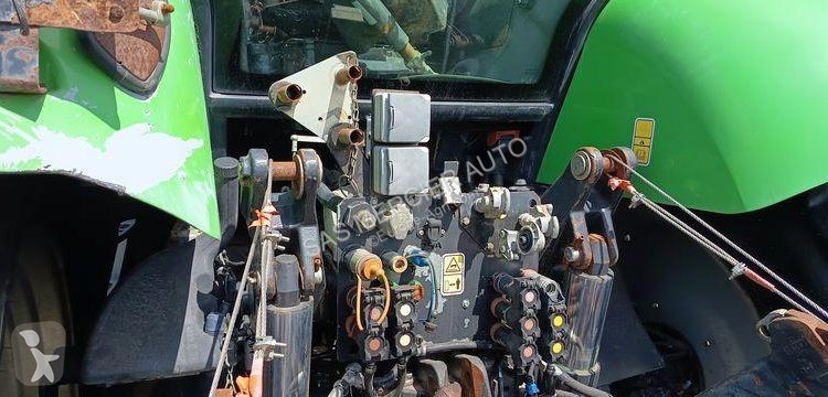 Tracteur agricole Deutz-Fahr