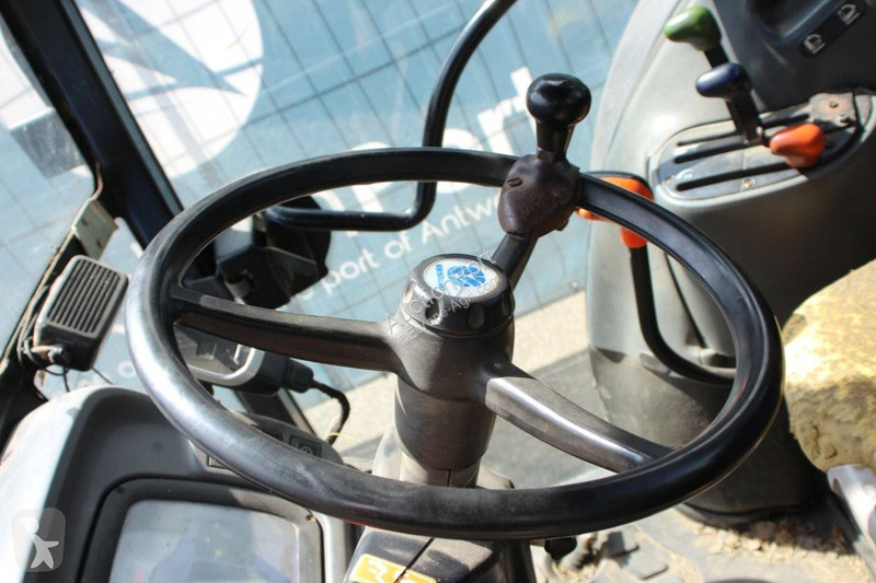 Tracteur agricole New Holland TN65D
