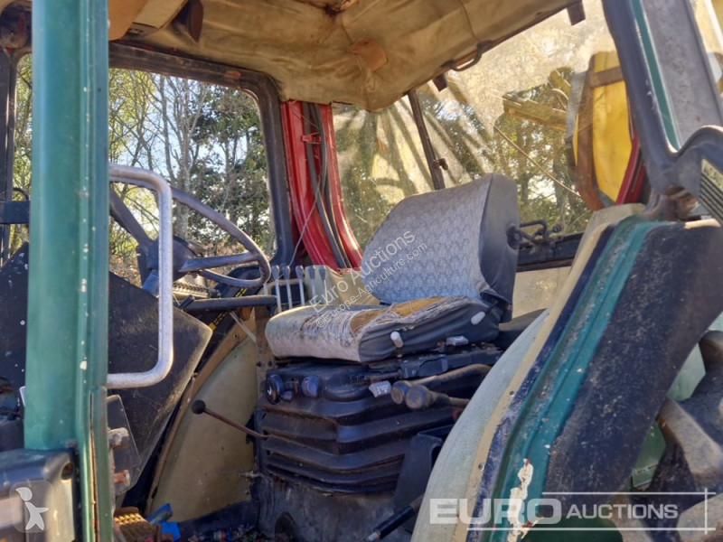 Tracteur agricole