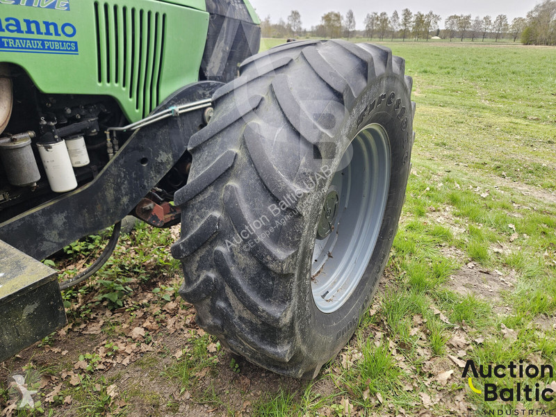 Lantbrukstraktor Deutz-Fahr AGROTRON 200