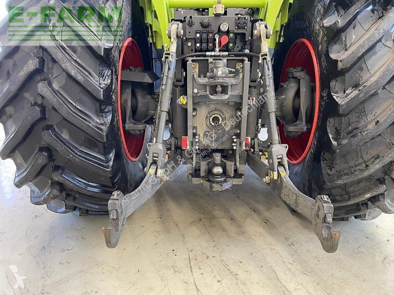 Lantbrukstraktor Claas  xerion 5000 trac vc