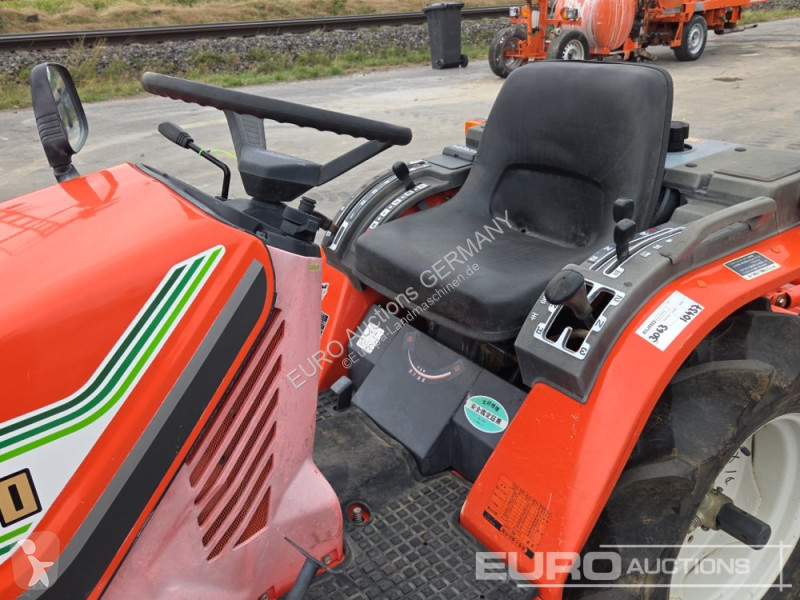 Tractor agrícola Hinomoto CX14