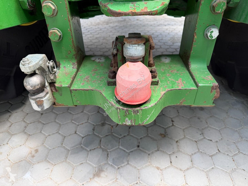 Ciągnik John Deere 8R 370