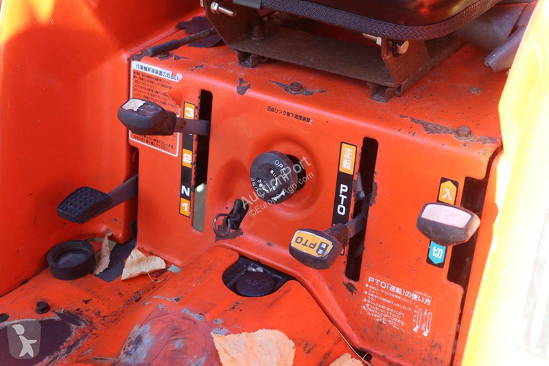 جرار زراعي Kubota GT21