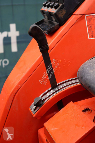 جرار زراعي Kubota Sunshine L1-215