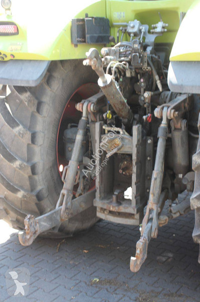 Tracteur agricole Claas Axion 930
