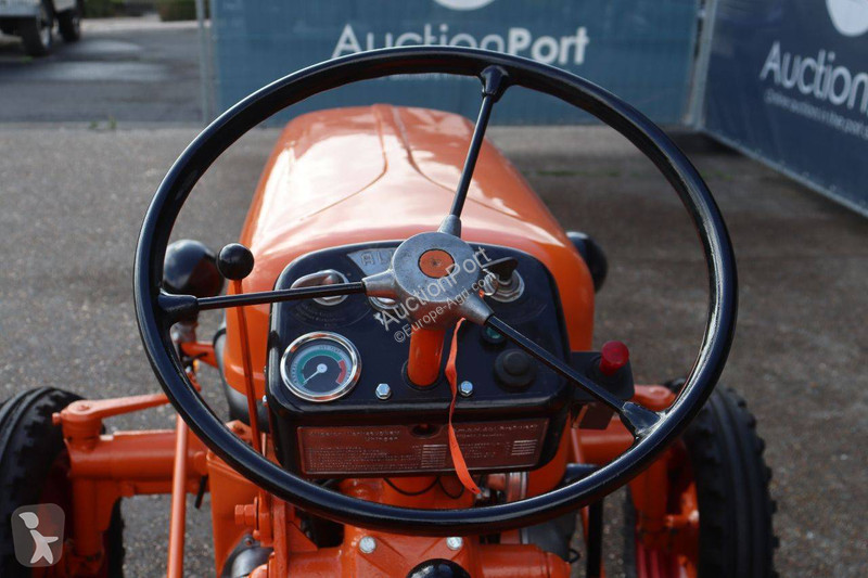 Tractor  AP 17