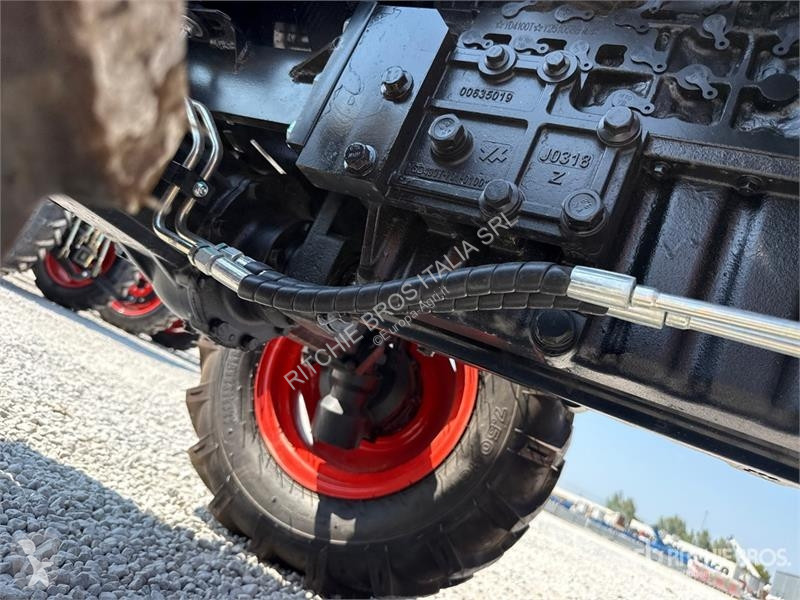 Сільськогосподарський трактор  TT604 4WD...