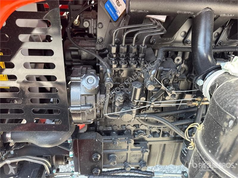 Сільськогосподарський трактор  TT604 4WD...