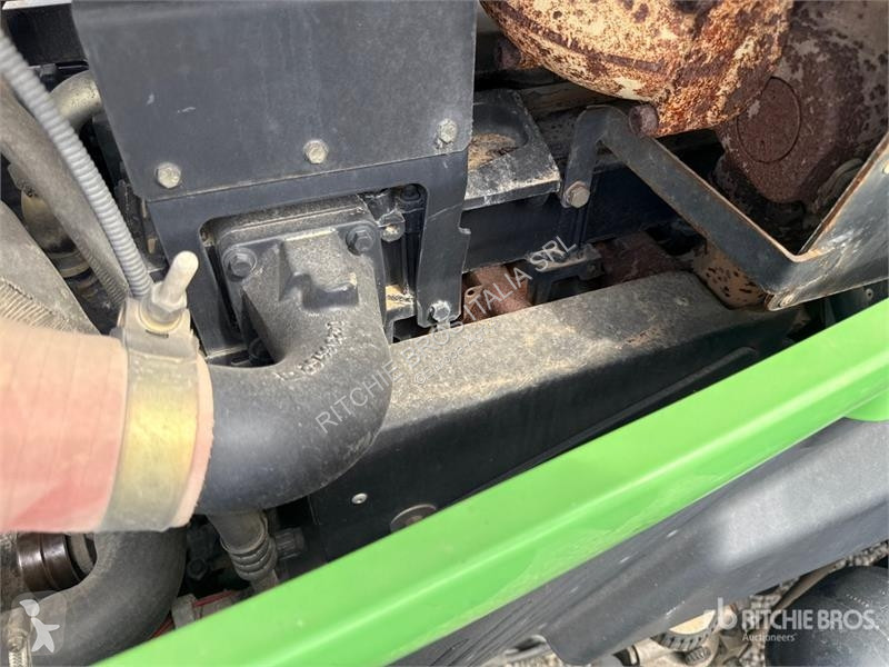 Сільськогосподарський трактор  L730 4WD Tractor