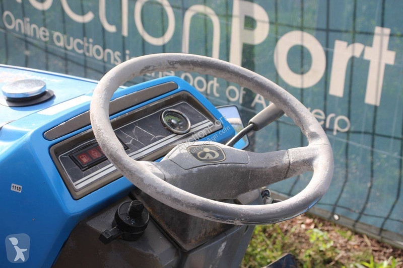 Сільськогосподарський трактор Iseki TM17F-P1