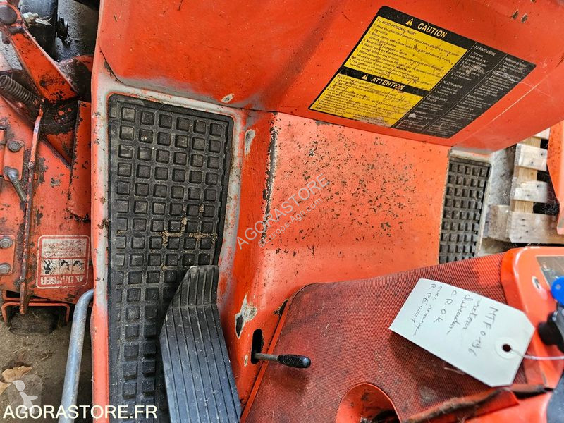 Tractor  G1700