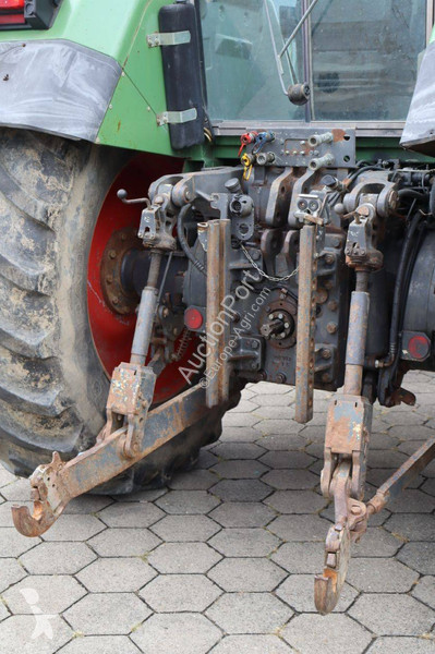 Tractor agrícola Fendt Favorit 824