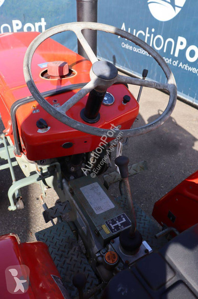 Tractor agrícola Yanmar YM1500