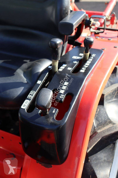 Tractor agrícola Mitsubishi MT155