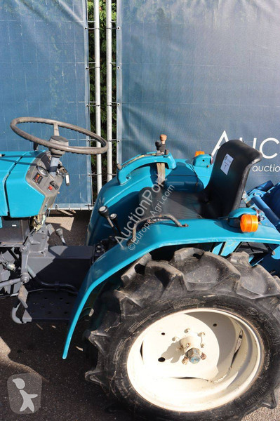 Tractor agrícola Mitsubishi D1550FD
