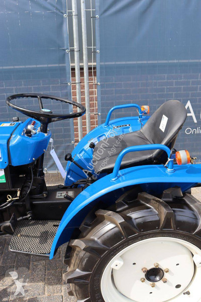 Tractor agrícola Iseki TX1510F