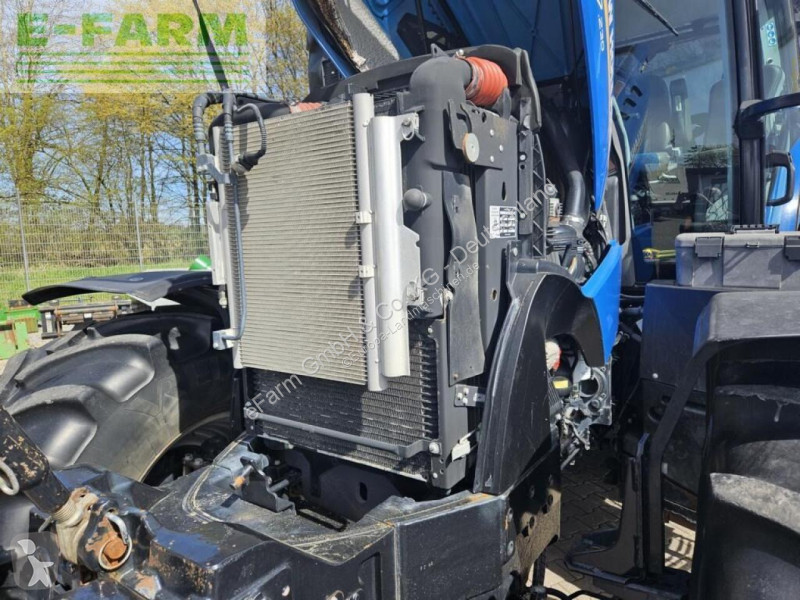 Tractor New Holland  t7.230 autocommand