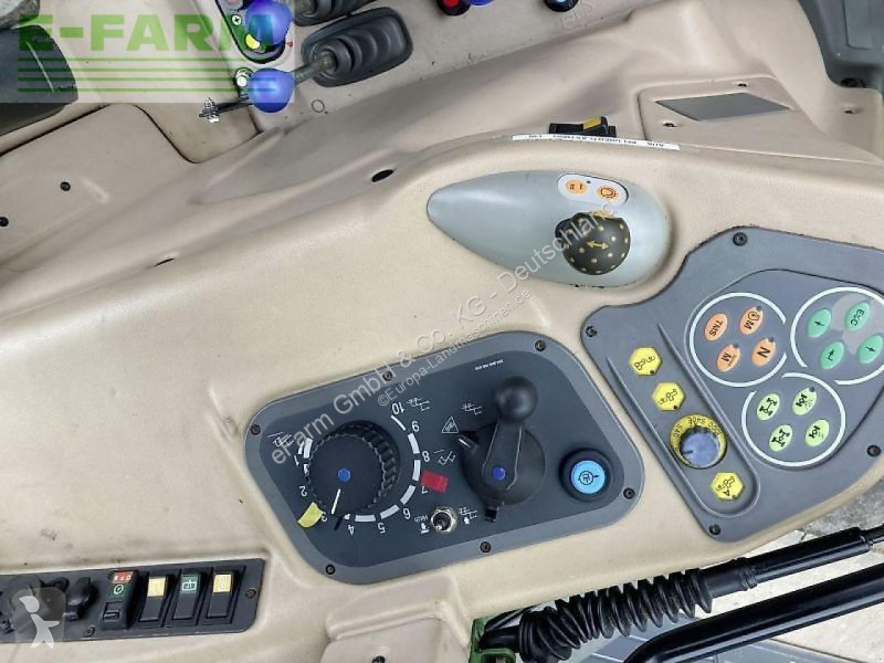 Tracteur agricole Fendt  211 vario