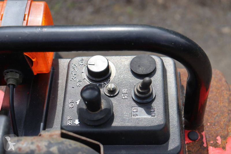 Tracteur agricole Mitsubishi MT15F