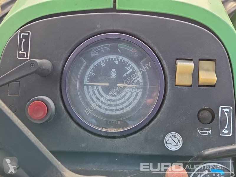 Zemědělský traktor John Deere 1850