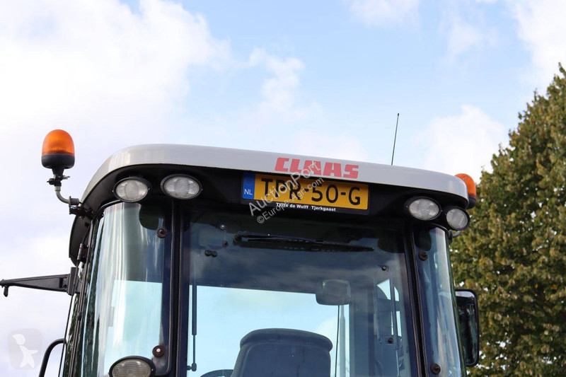 Zemědělský traktor Claas Axion 810