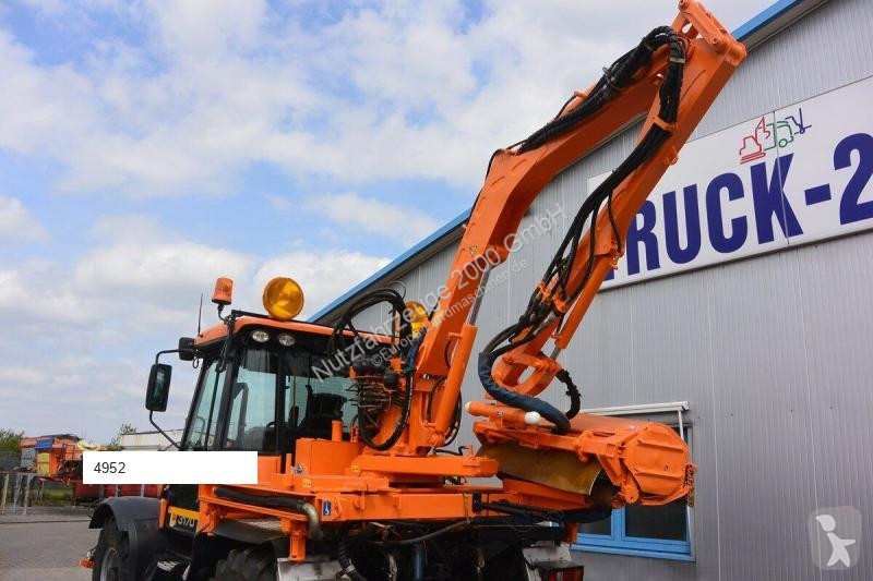 Tractor JCB